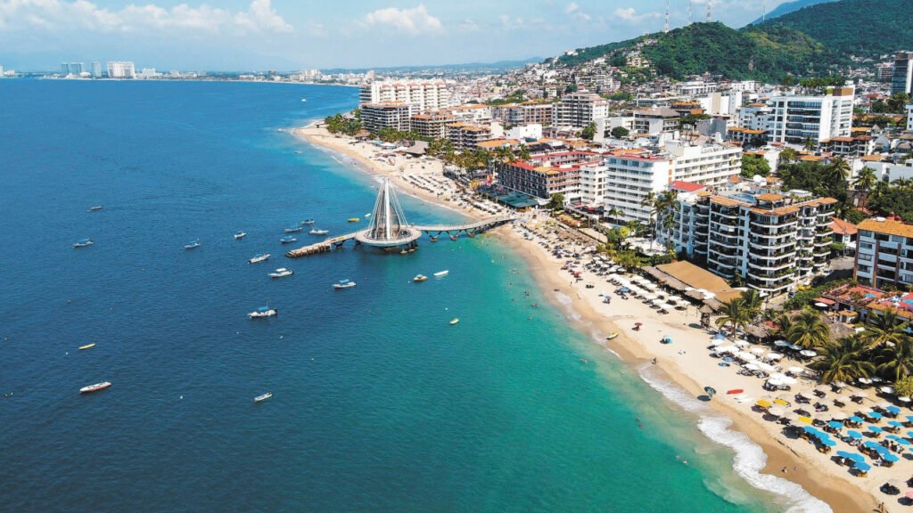 DESTINOS MÁS BUSCADOS POR TURISTAS MEXICANOS PARA EL PRIMER PUENTE DEL AÑO