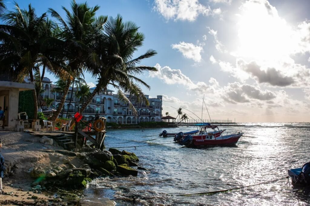 ESTRATEGIA PARA COMBATIR LA EROSIÓN EN PLAYA DEL CARMEN