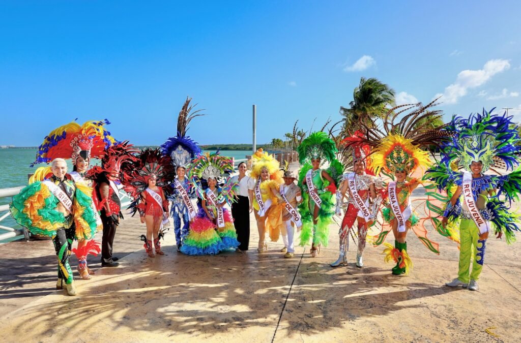 CANCÚN ALISTA UNA GRAN CELEBRACIÓN PARA EL CARNAVAL 2025