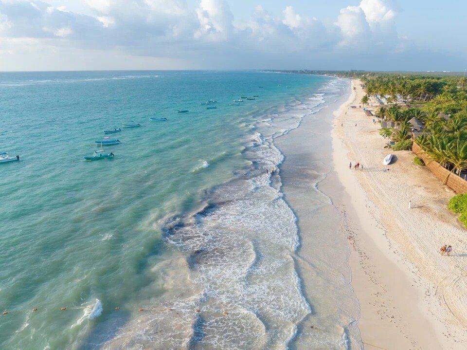 TULUM ASPIRA A CERTIFICAR CINCO PLAYAS PLATINO Y TRES CON BANDERA BLANCA EN 2025