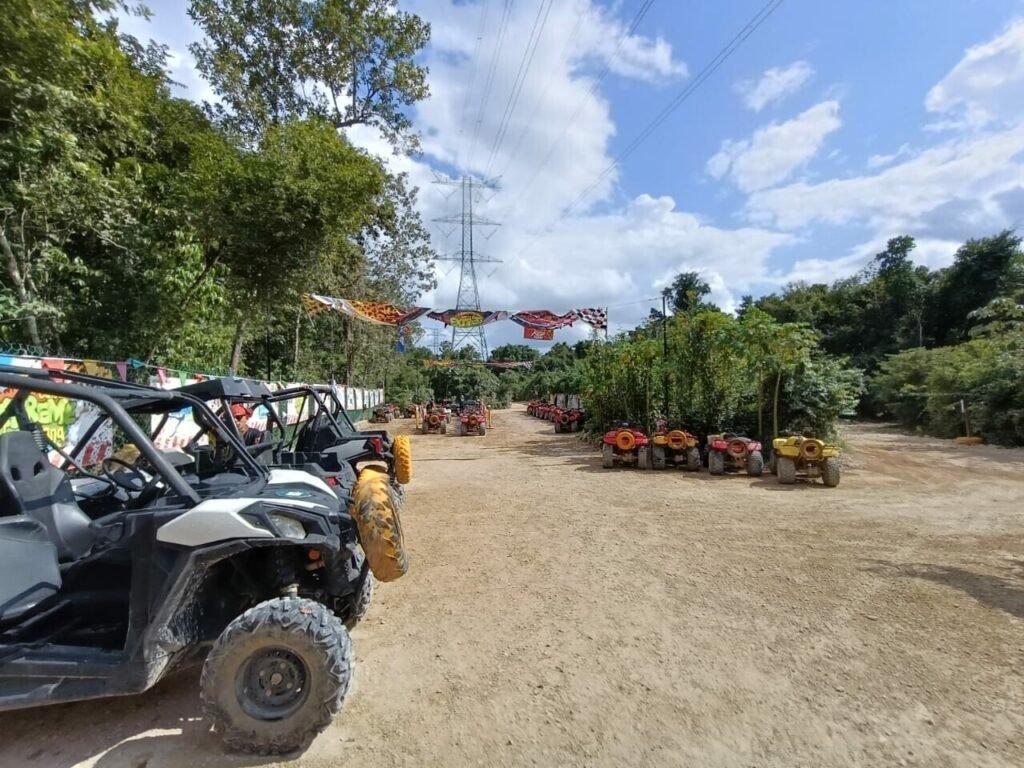 AMPLIARÁN VIALIDAD Y CONSTRUIRÁN CICLOVÍA EN LA RUTA DE LOS CENOTES