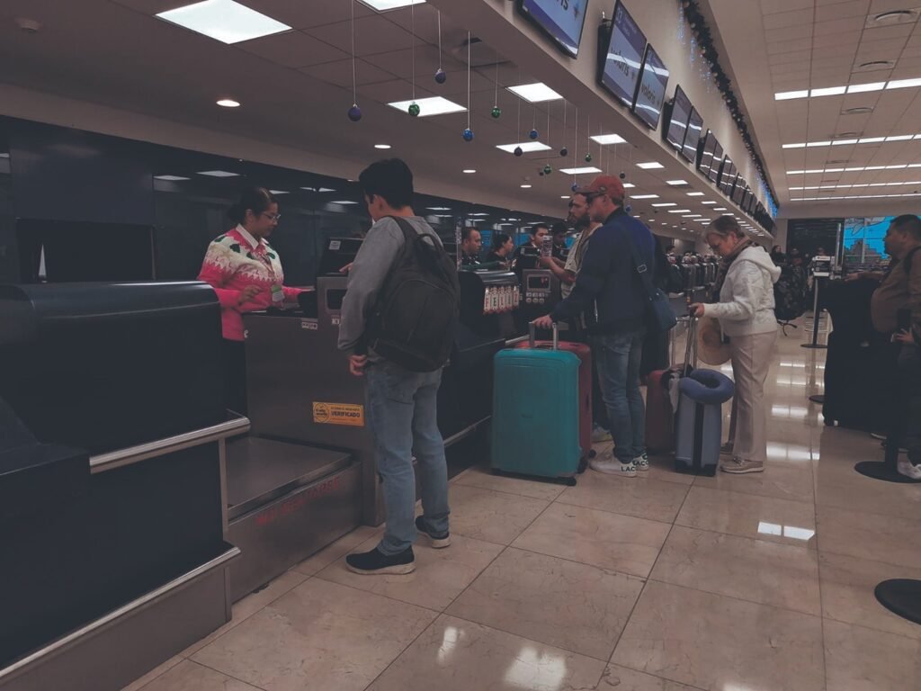 AEROPUERTO DE MÉRIDA Y SECTOR HOTELERO SE PREPARAN PARA SEMANA SANTA
