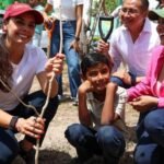 CELEBRA ANA PATY PERALTA DÍA INTERNACIONAL DE LA MADRE TIERRA CON ARBORIZACIÓN