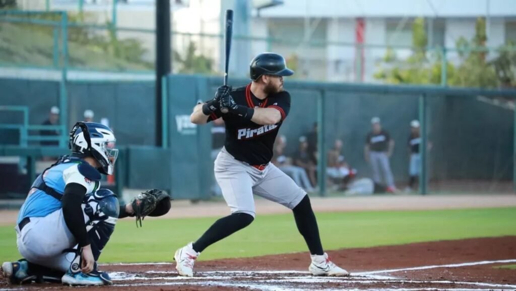 AJUSTES EN EL ROSTER DE PIRATAS DE CAMPECHE CON SEIS BAJAS PARA LA TEMPORADA
