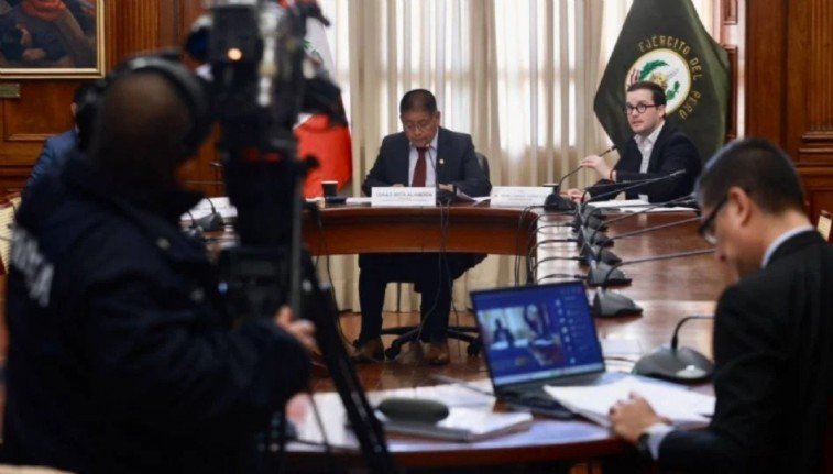 PERÚ APRUEBA LEY PARA JUZGAR COMO ADULTOS A ADOLESCENTES DE 16 Y 17 AÑOS POR DELITOS GRAVES
