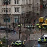 CAOS DURANTE FESTEJOS DEL LIVERPOOL: UN AUTO ARROLLA A MULTITUD EN WATER STREET