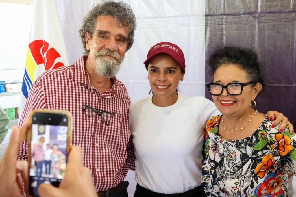 ANA PATY PERALTA ESCUCHA, ATIENDE Y RESUELVE CON JORNADAS DE ATENCIÓN CIUDADANA