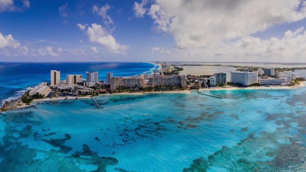 QUINTANA ROO DEBERÁ RECIBIR 8 MILLONES MÁS DE TURISTAS ANUALES ANTES DE 2030