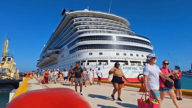 TURISMO DE CRUCEROS EN YUCATÁN ROMPE RÉCORDS EN 2025