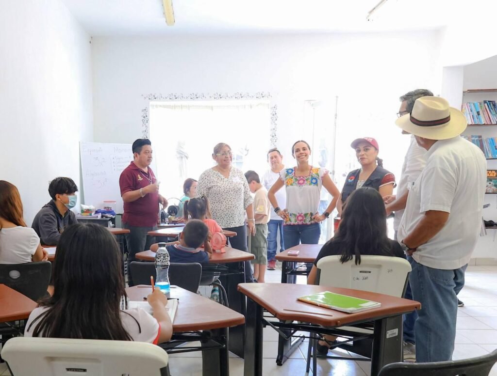 ANA PATY PERALTA SUPERVISA EL COBUS 220 PARA IMPULSAR EL DESARROLLO SOCIAL