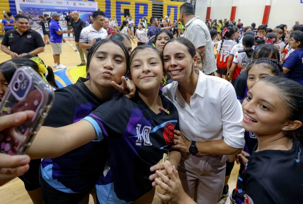 IMPULSA ANA PATY PERALTA EL DEPORTE JUVENIL COMO MOTOR DE TRANSFORMACIÓN SOCIAL EN CANCÚN