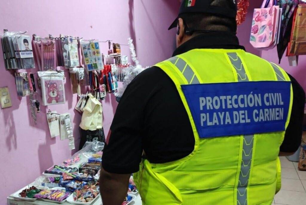 REFUERZAN VIGILANCIA CONTRA PIROTECNIA PARA PREVENIR RIESGOS EN PLAYA DEL CARMEN