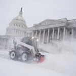TORMENTA INVERNAL PARALIZA A ESTADOS UNIDOS Y DEJA DECENAS DE VÍCTIMAS