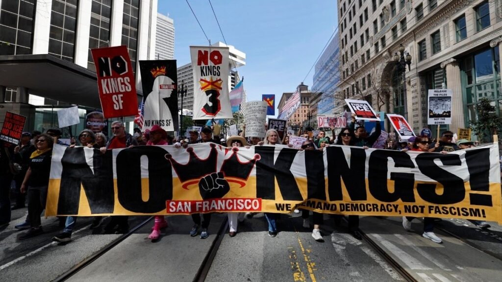 MULTITUDINARIAS PROTESTAS DE “NO KINGS” CONTRA EL GOBIERNO DE TRUMP EN ESTADOS UNIDOS