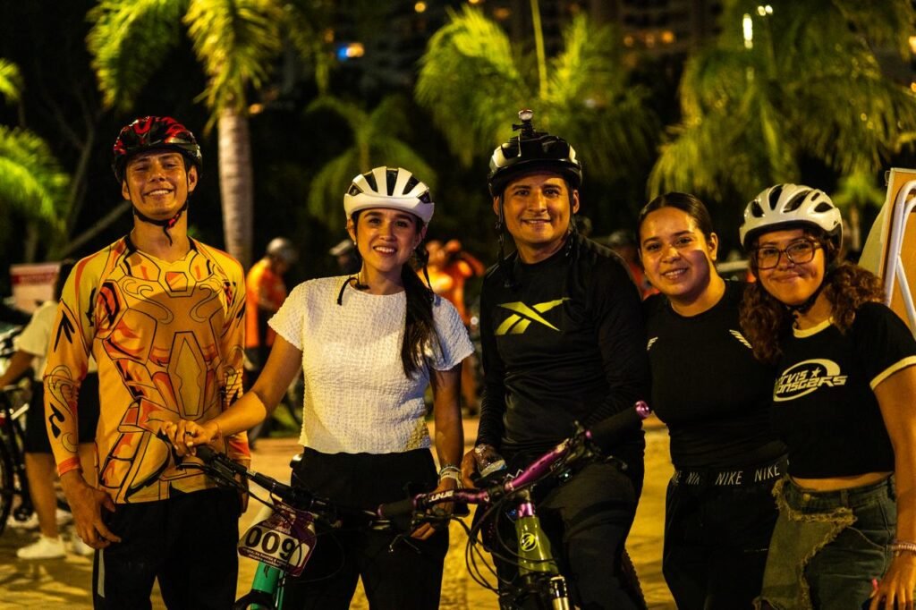 GRAN PARTICIPACIÓN CIUDADANA EN 11ª EDICIÓN DE “RODANDO CANCÚN”