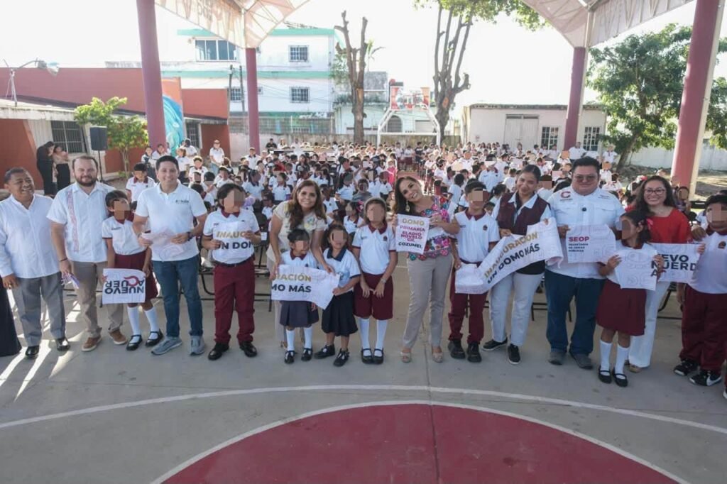NUEVO DOMO TRANSFORMA LA VIDA ESCOLAR EN COZUMEL Y BENEFICIA A MÁS DE 730 ESTUDIANTES